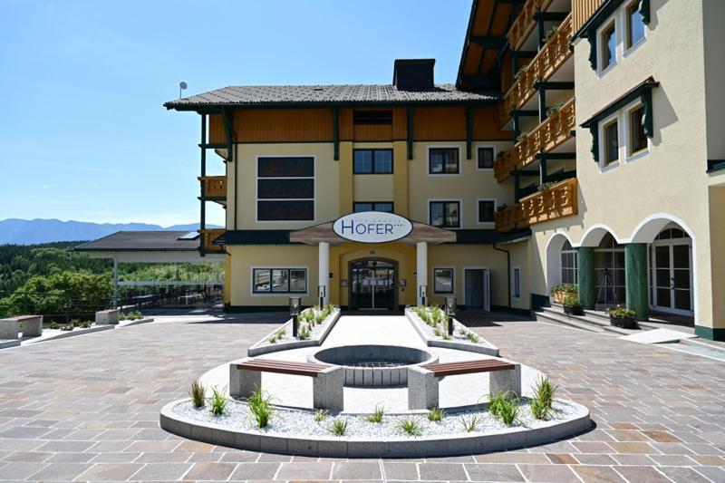 Ferienhotel Hofer Superior Strass im Attergau المظهر الخارجي الصورة